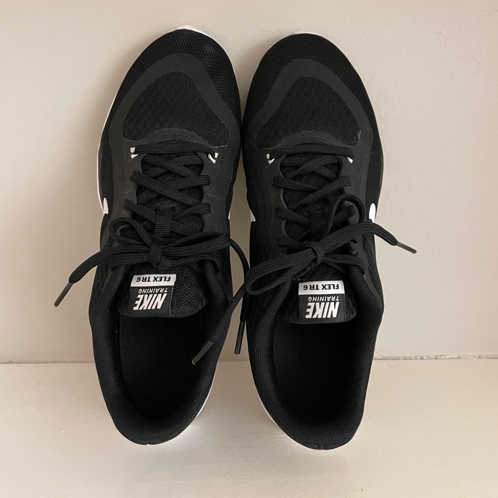 Women’s Nike Flex TR 6 shoes